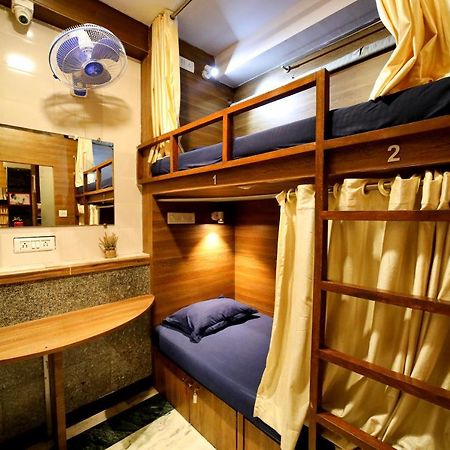 Maple Social Hubz-Hostel Bombay Extérieur photo