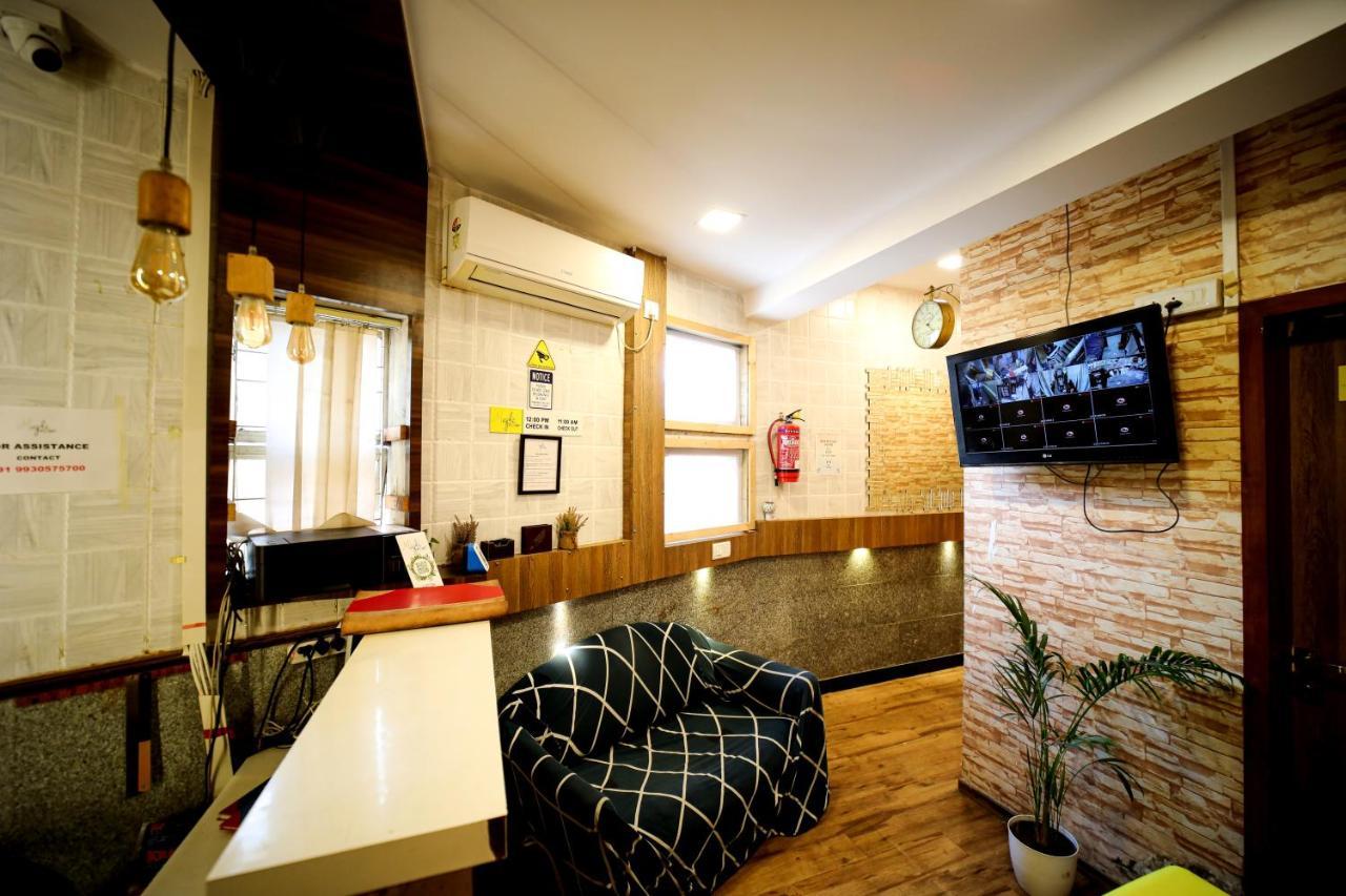 Maple Social Hubz-Hostel Bombay Extérieur photo